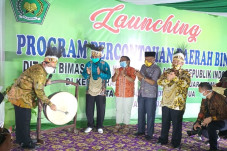 Bangkitkan Ekonomi Warga,...