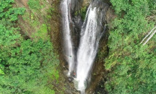 Wisata Tantangan Yang...