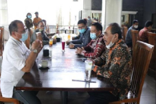 Ungkap Kejahatan, Kantor...