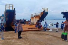 200 Lebih Aparat Gabungan...