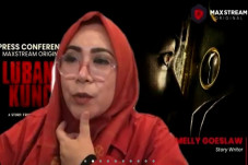 Film Horor Melly Goeslaw...