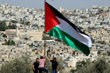 Palestina Tak Berharap...
