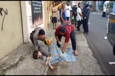 Tasikmalaya Gempar,...