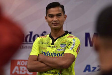 Kiper Persib Ikut Berduka...