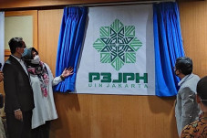 UIN Jakarta Dirikan...