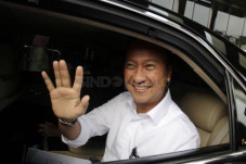 Respons Ledakan PHK,...