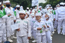 Laskar Cilik FPI Ikut...