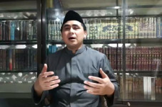 Putra Mbah Moen Siap...