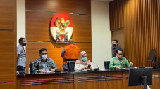 Eks Anggota DPR dari...