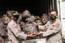 Peduli Covid-19, Divisi...