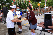 Bupati Suwirta Resmikan...