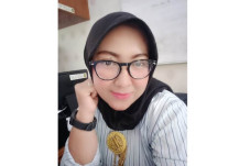 Ada Ibu Cantik dari...