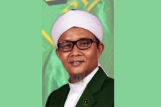 Pilbup Bandung, Ponpes...