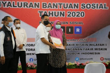 Kemiskinan Meningkat...