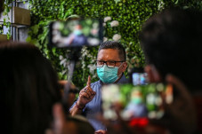Sekjen PDIP Tugaskan...