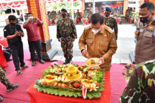 Hadiri Syukuran HUT...