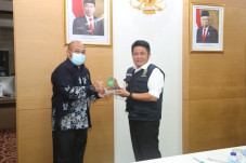 Tantangan BPJS, Ubah...