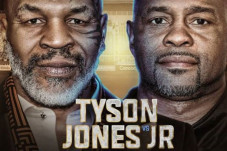 Mike Tyson ke Roy Jones...