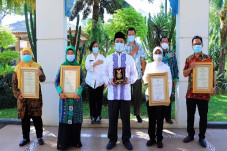 Sukses Bangun Kota Sehat,...