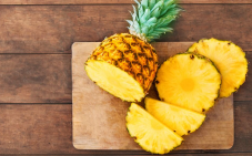 Nanas Banyak Mengandung...