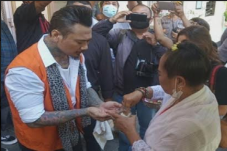 Ibu Jerinx SID Menitikkan...