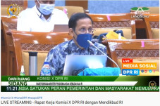Kemendikbud Jaring Masukan...
