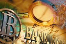 Gubernur Bank Sentral...