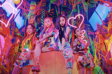 Baru Dirilis, Video...