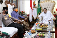 Ganjar dan Kapolda Silaturahmi...