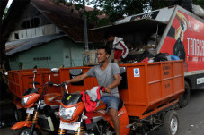 Penarikan Retribusi...