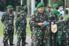 Tanggapi Enteng Ancaman...