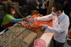 Ngedur 8 Bulan Surplus,...
