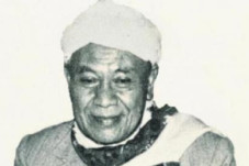 KH Anwar Musaddad, Ulama...