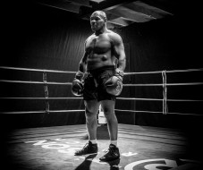 Aje Gilee, Mike Tyson...