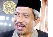 KH Athian Ali: Pemerintah...