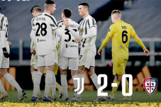 Ronaldo Borong Dua Gol...