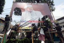 Soal TNI Copoti Baliho...
