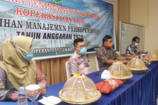 Wali Kota Palopo Tutup...
