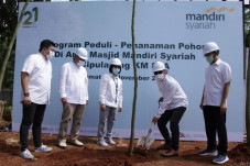 Mandiri Syariah Dukung...