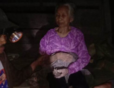 Mengharukan! Nenek 88...