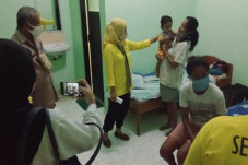 Yuni Damayanti Berbagi...
