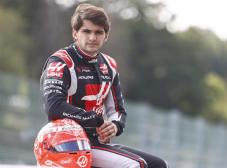Cucu Legenda F1 Gantikan...
