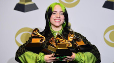 Sudah Kaya Raya, Billie...