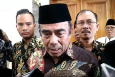 Kerumunan Massa di Pengajian,...