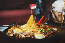 Asal Usul Tumpeng yang...