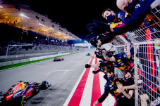 Teka-Teki Tandem Verstappen...