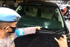 Hanya Butuh Waktu 2,5...