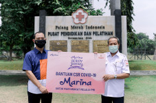 Label Kecantikan Marina...