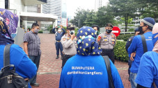 Asuransi Tidak Cair,...