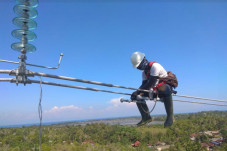 PLN Kebut Pengerjaan...